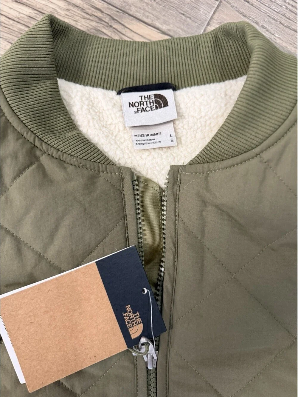 The North Face Cuchillo Insulated Vest in Military Olive Sz L NWT